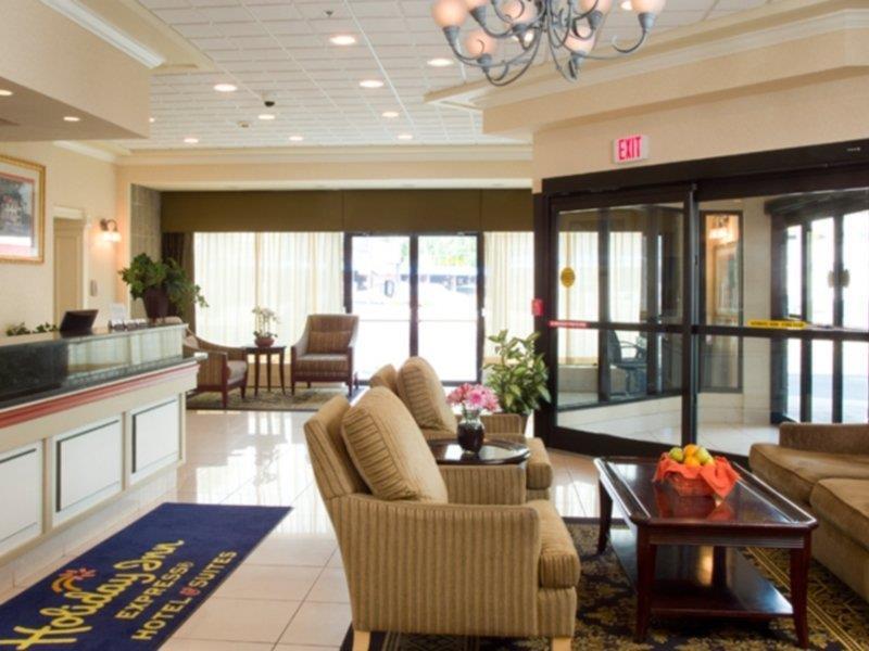 Holiday Inn Express & Suites Boston - Cambridge By Ihg Eksteriør billede
