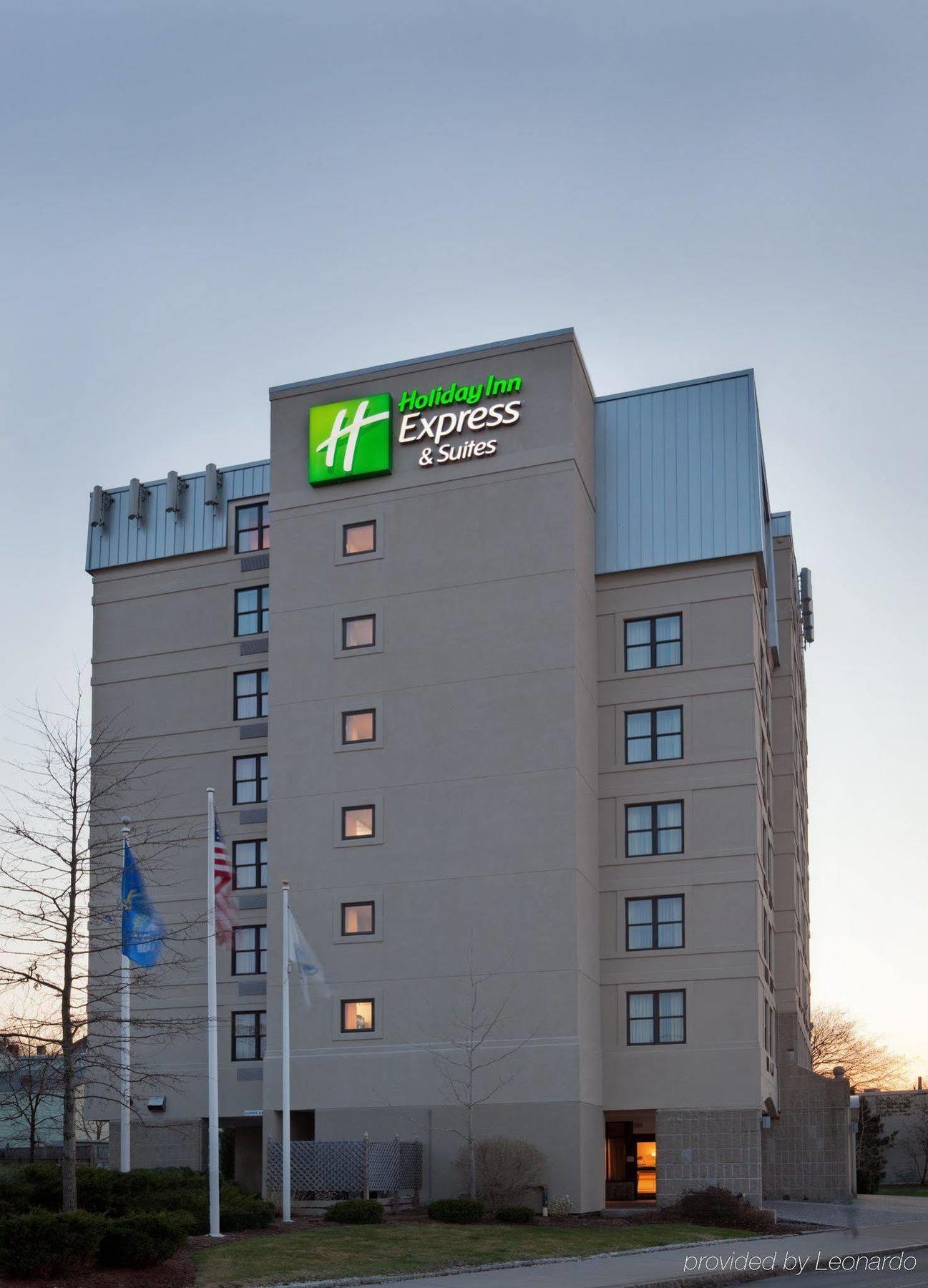 Holiday Inn Express & Suites Boston - Cambridge By Ihg Eksteriør billede